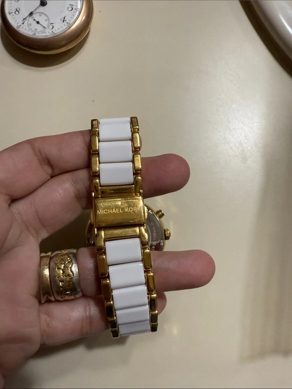 Micheal Kors MK6119 Parker Diamond Watch for parts/not working